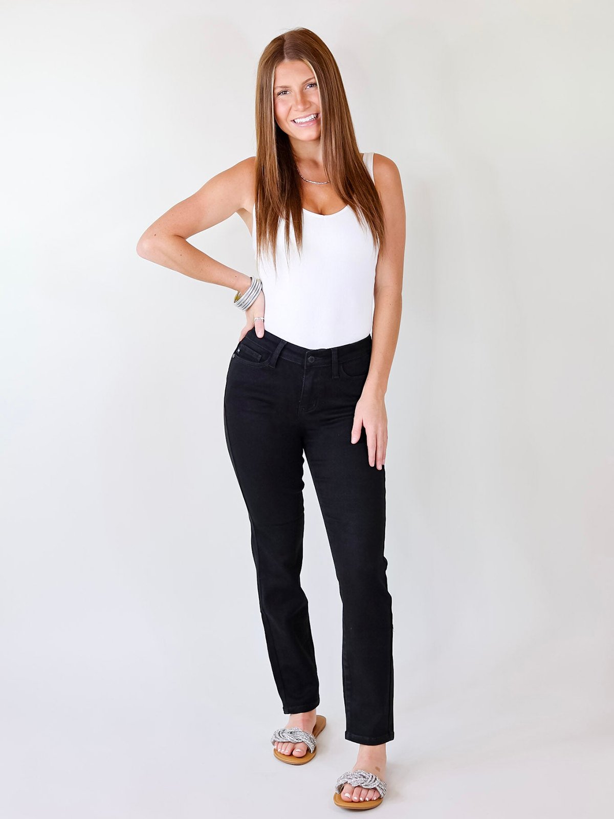 Bauchfreie Slim Fit Jeans mit Bündchen