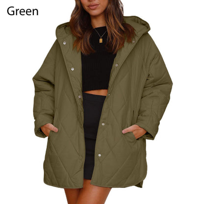 Trendige leichte Steppjacke mit Kapuze für Damen im Winter