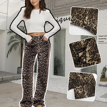Trendige Freizeithose für Damen mit Leopardenmuster und Taschen