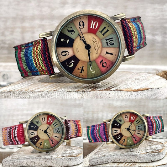 Uhren mit mehrfarbigem Regenbogen-Muster