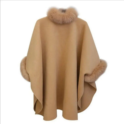 🎄💖[Bestes Geschenk für sie] Elegante solide Farbe Kunstpelz Kragen Lose Poncho Mantel